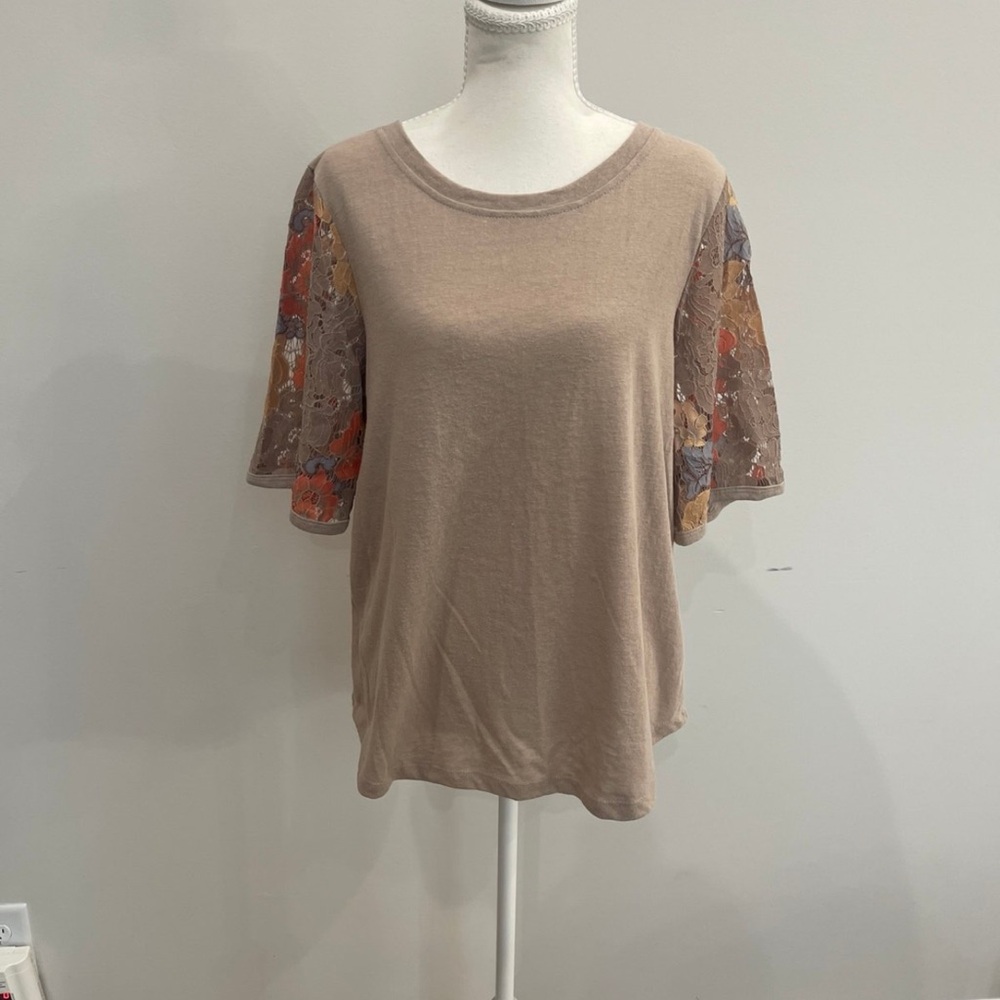 Umgee Beige Top with Colorful Sleeves